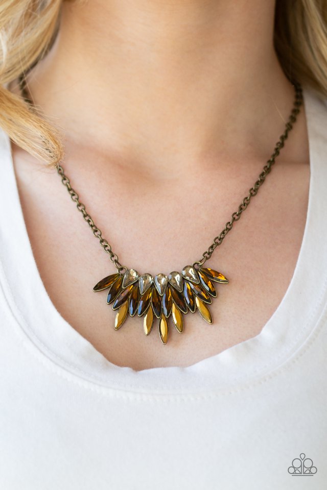 Paparazzi ♥ Crown Couture - Brass ♥ Necklace