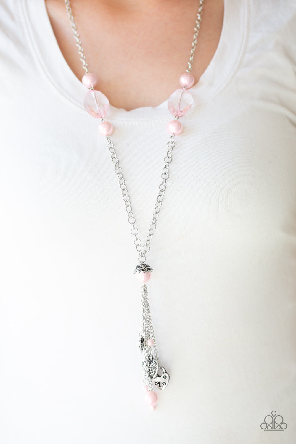 Paparazzi ♥ Heart-Stopping Harmony - Pink ♥  Necklace
