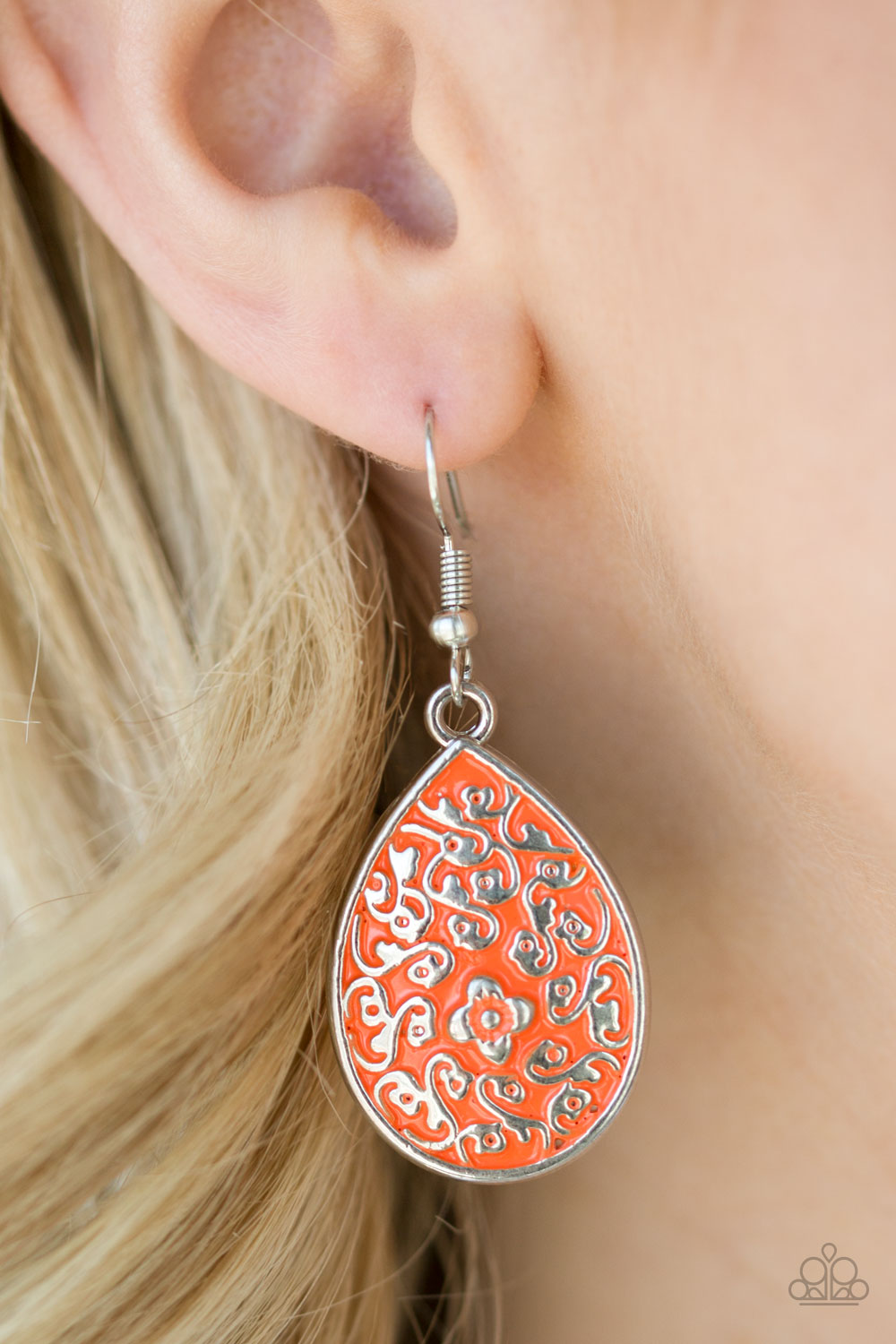 Paparazzi ♥ Flirty Flower Girl - Orange ♥  Earrings