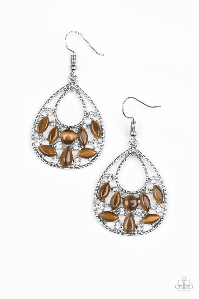 just-dewing-my-thing-brown-p5re-bnxx-084xx