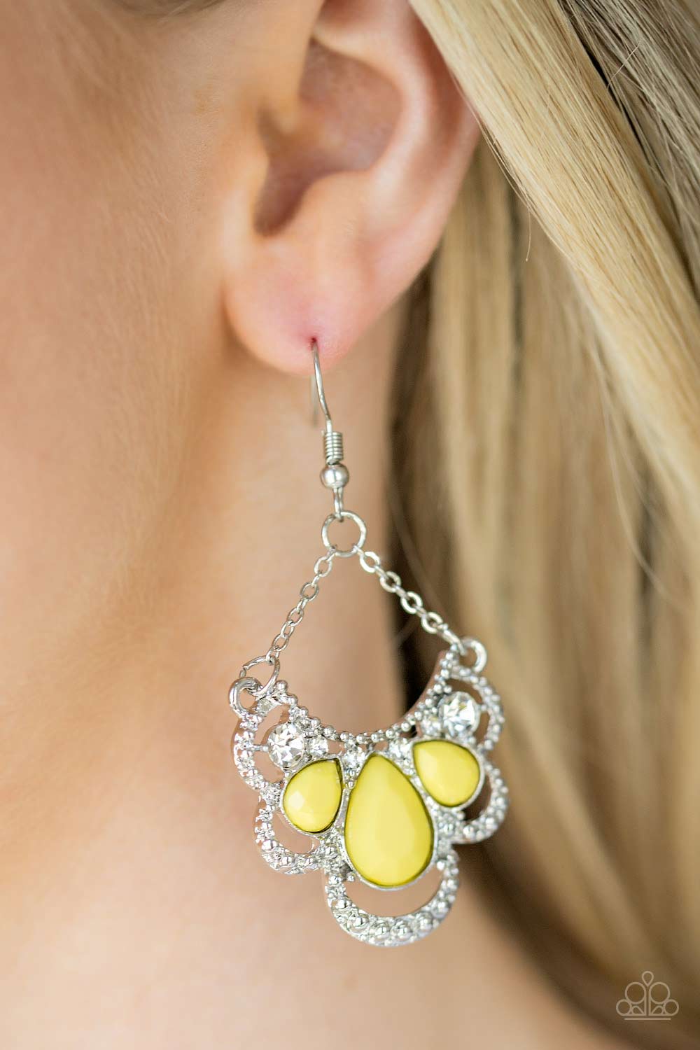 Paparazzi ♥ Caribbean Royalty - Yellow ♥  Earrings
