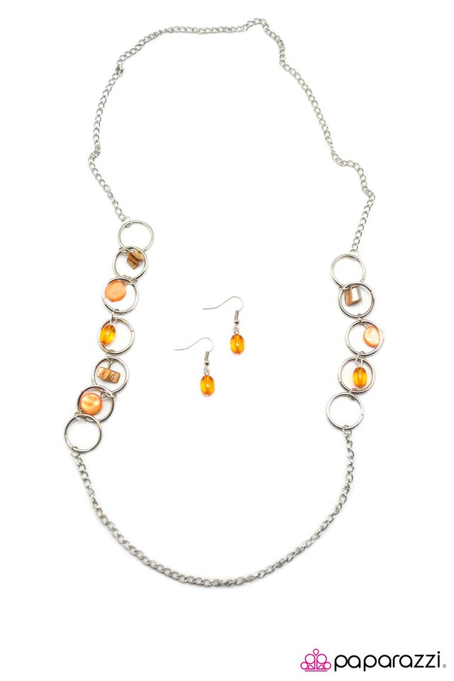 Paparazzi ♥ Do Not Shell Yourself Short - Orange ♥ Necklace