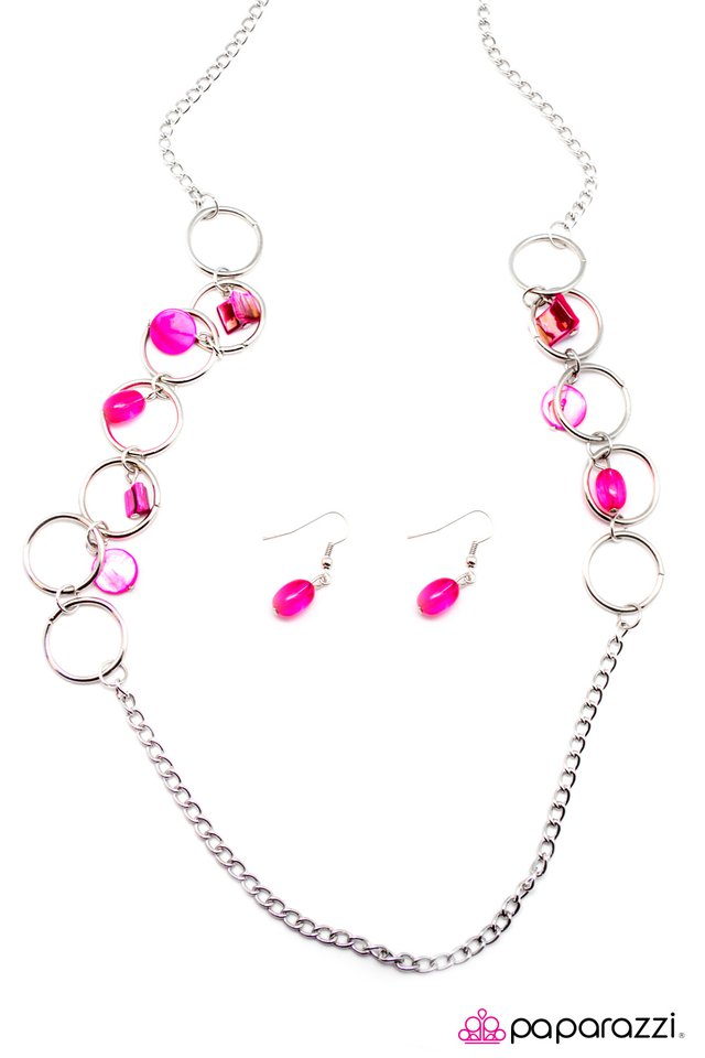 Paparazzi ♥ Do Not Shell Yourself Short - Pink ♥ Necklace