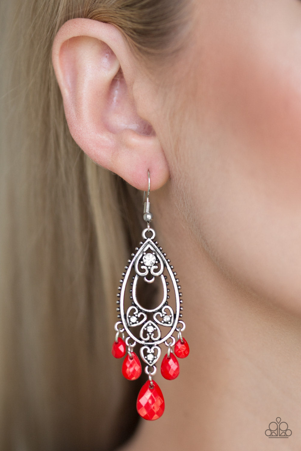 Paparazzi ♥ Fashion Flirt - Red ♥  Earrings