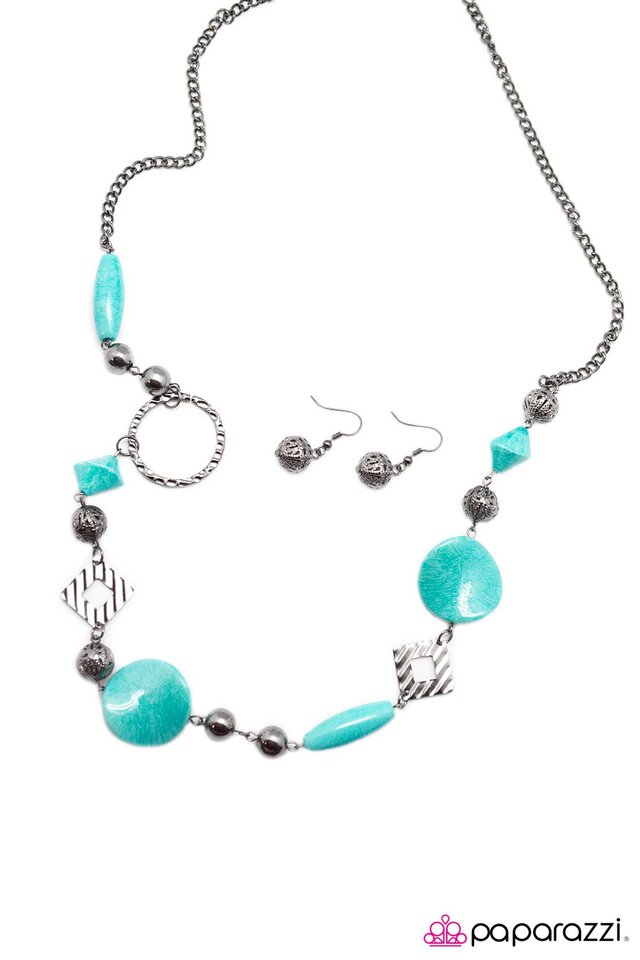 Paparazzi ♥ All Mixed Up - Blue ♥ Necklace