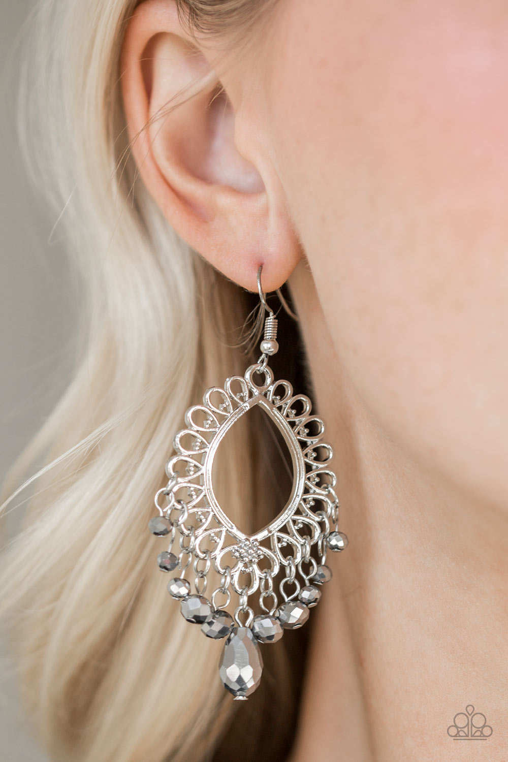 Paparazzi ♥ Just Say NOIR - Silver ♥  Earrings