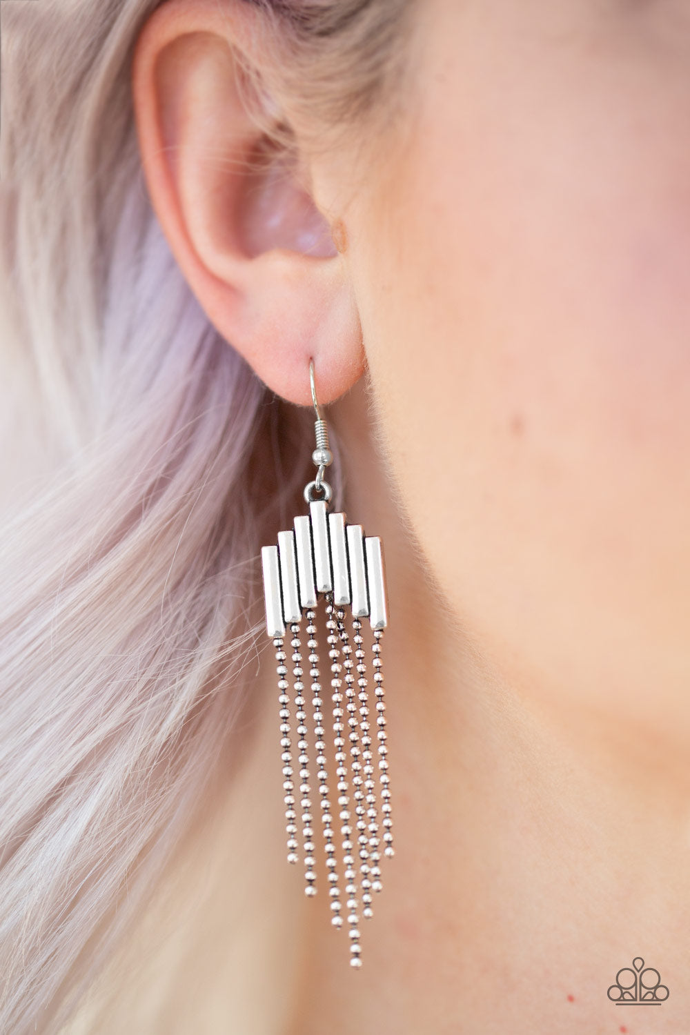 Paparazzi ♥ Radically Retro - Silver ♥  Earrings