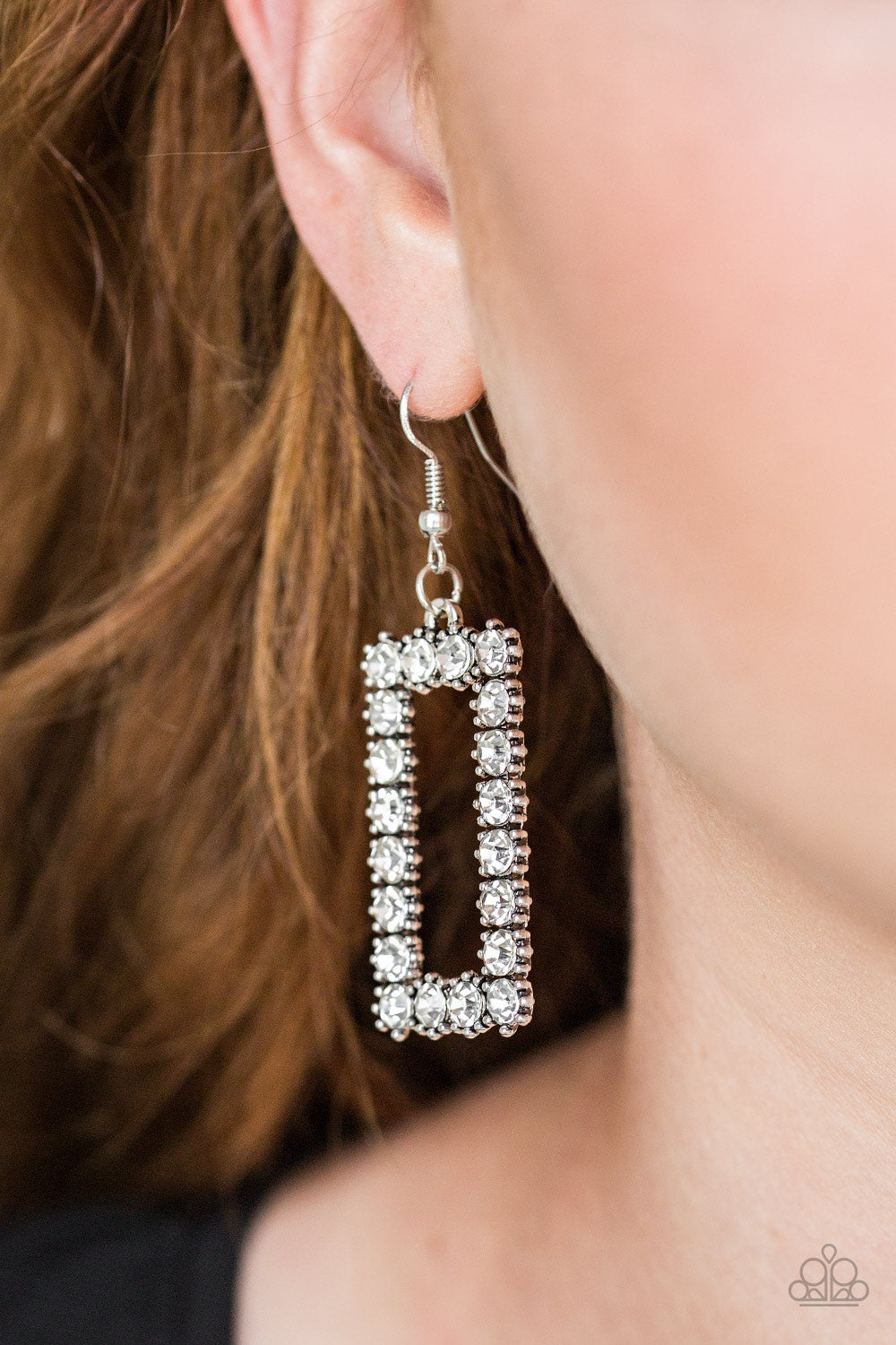 Paparazzi ♥ Mirror, Mirror - White ♥  Earrings