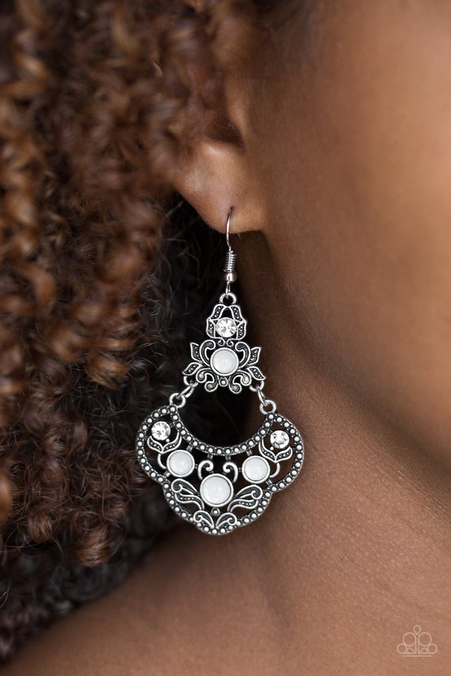 Paparazzi ♥ Garden State Glow - White ♥ Earrings