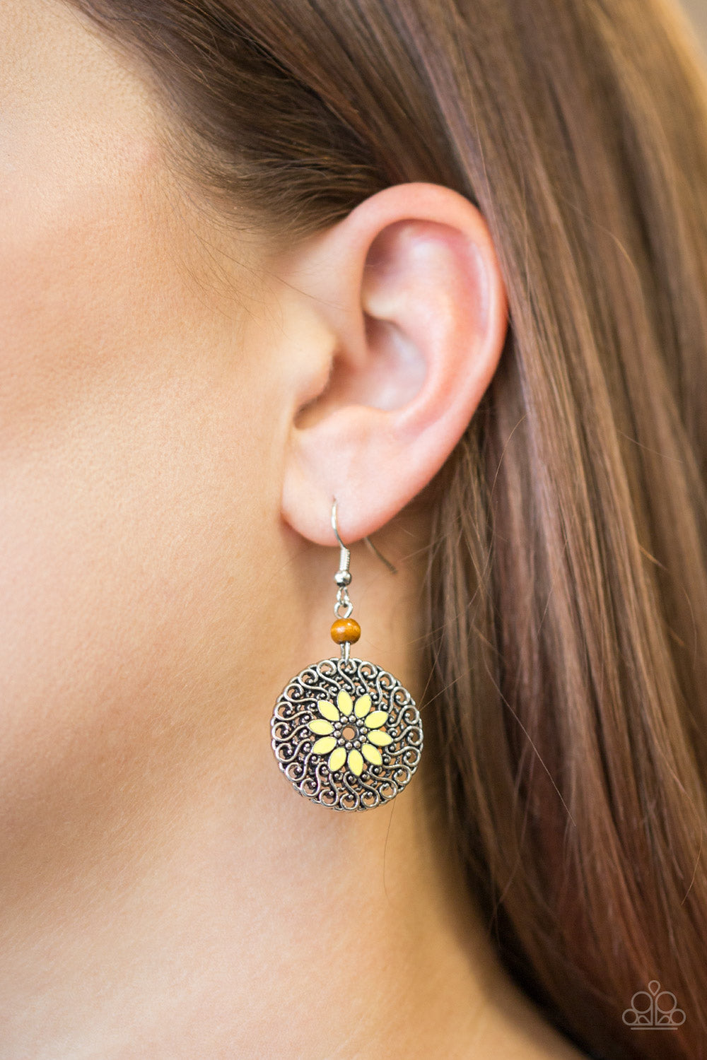Paparazzi ♥ Honolulu Harmony - Yellow ♥  Earrings