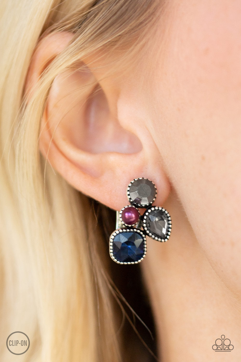 Paparazzi ♥ Super Superstar - Multi ♥  Clip-On