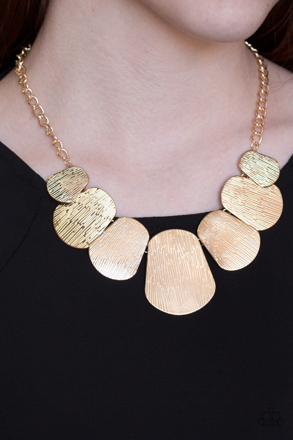 Paparazzi ♥ CAVE The Day - Gold ♥  Necklace