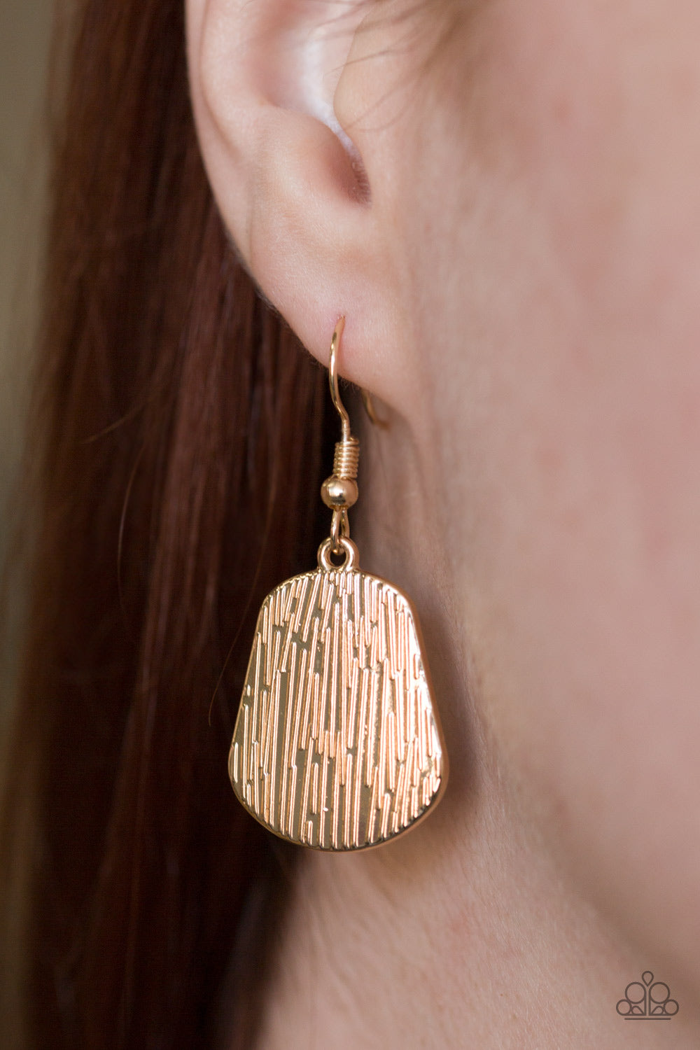 Paparazzi ♥ CAVE The Day - Gold ♥  Necklace