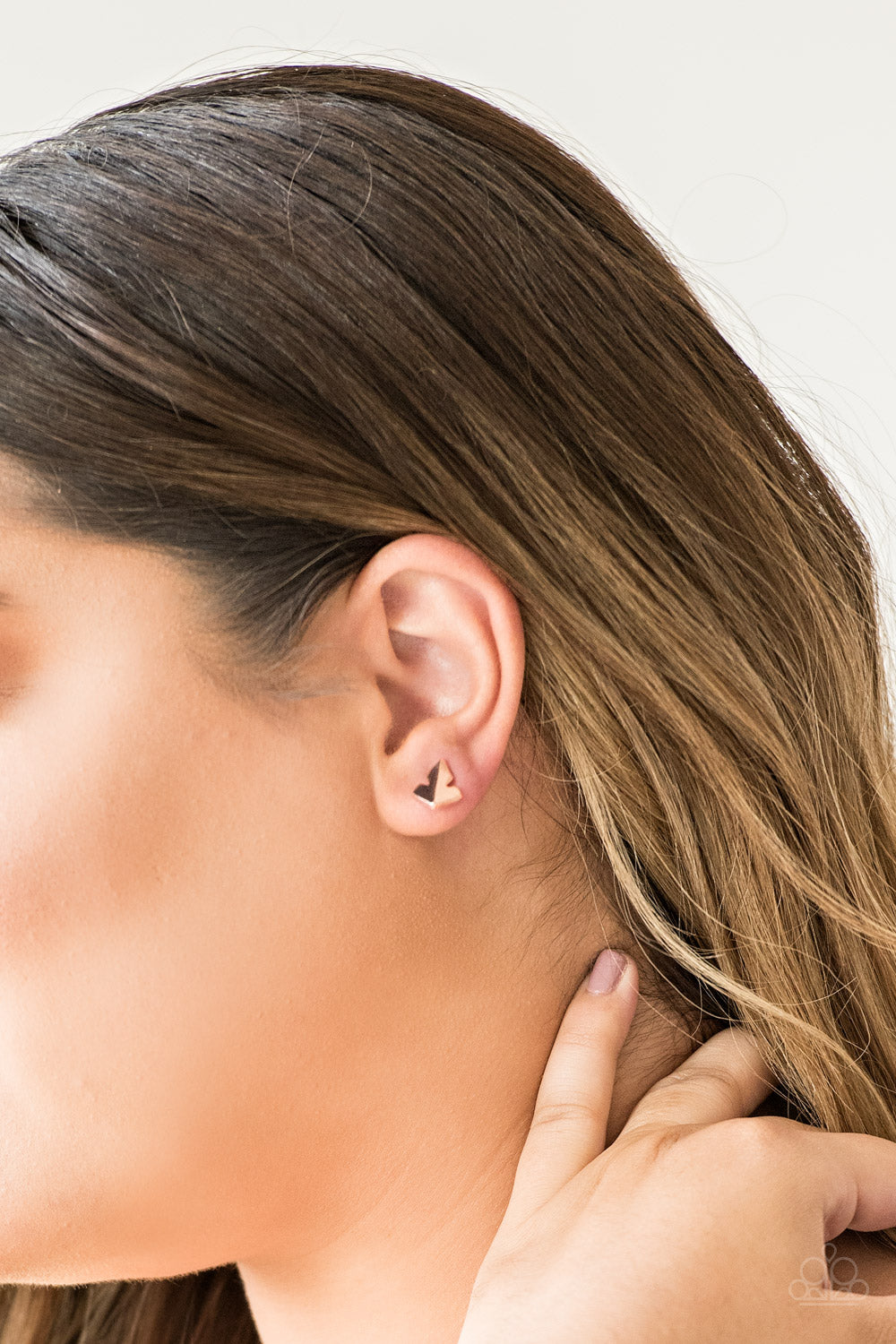 Paparazzi ♥ Fire Drill - Rose Gold ♥  Post Earrings