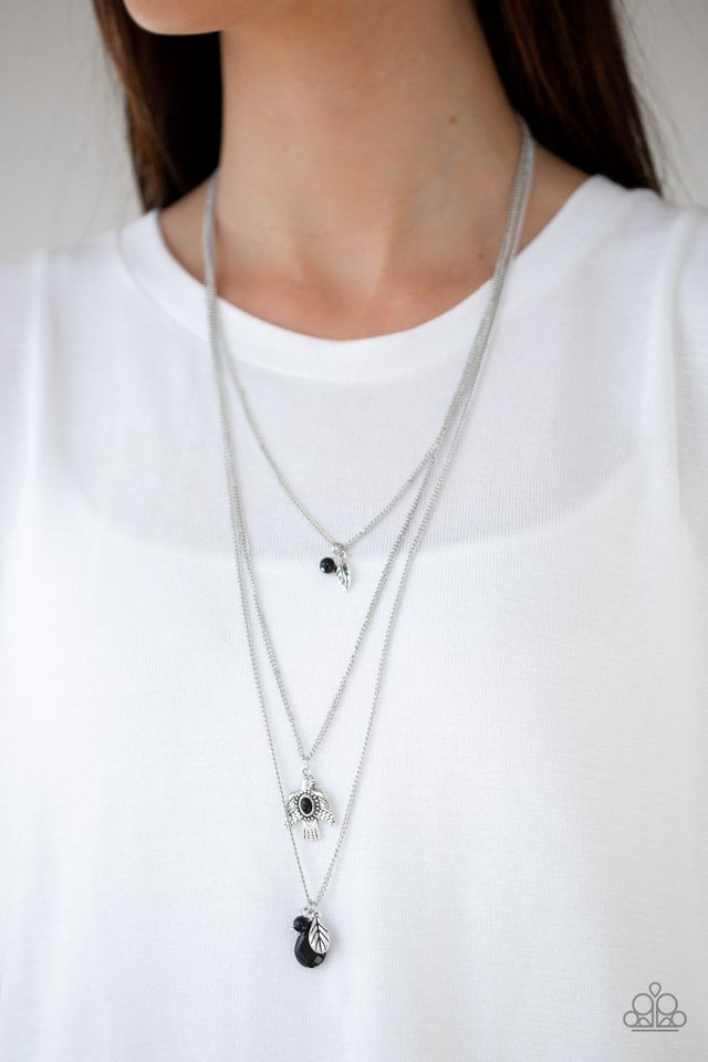 Paparazzi ♥ Soar With The Eagles - Black ♥ Necklace