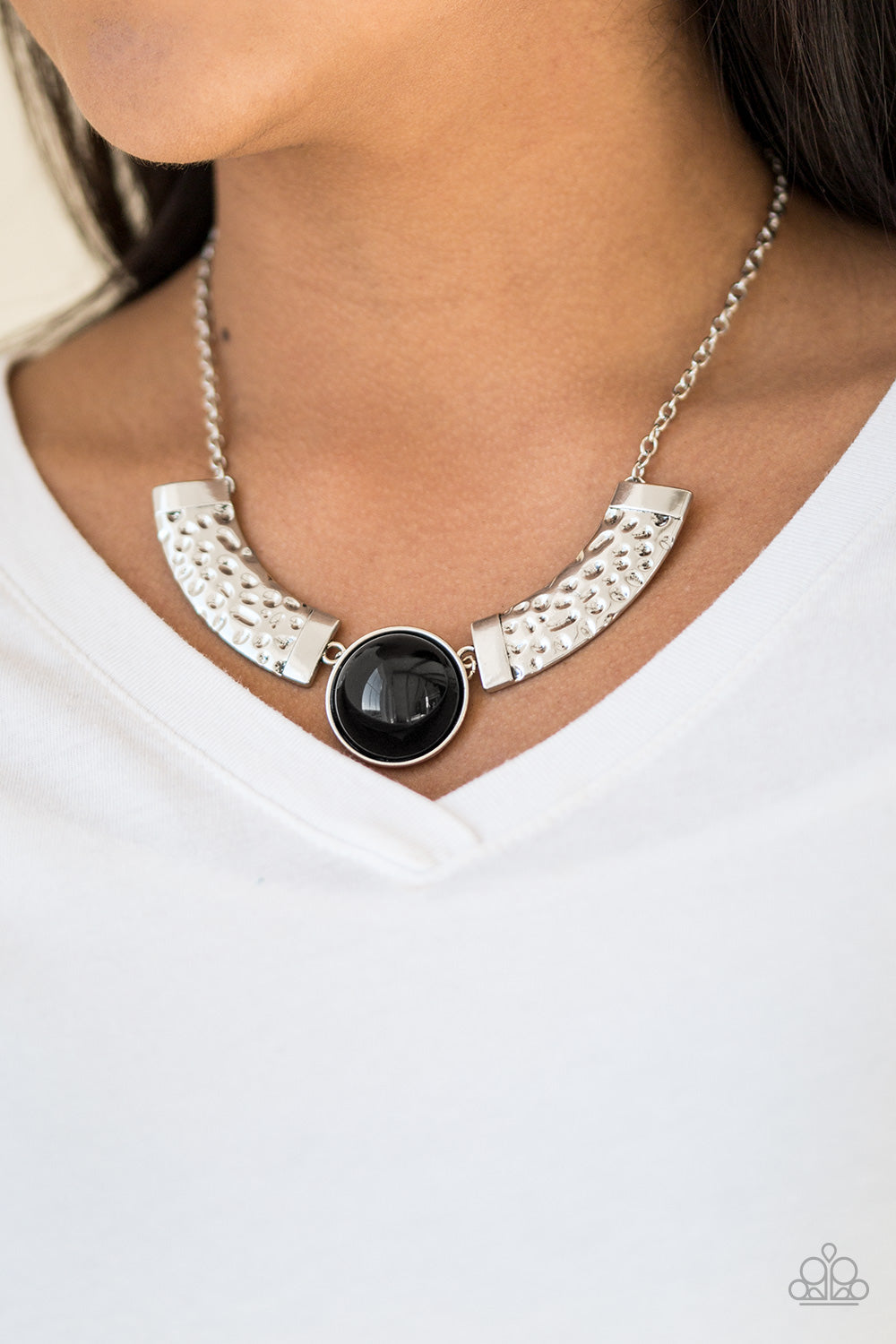 Paparazzi ♥ Egyptian Spell - Black ♥  Necklace