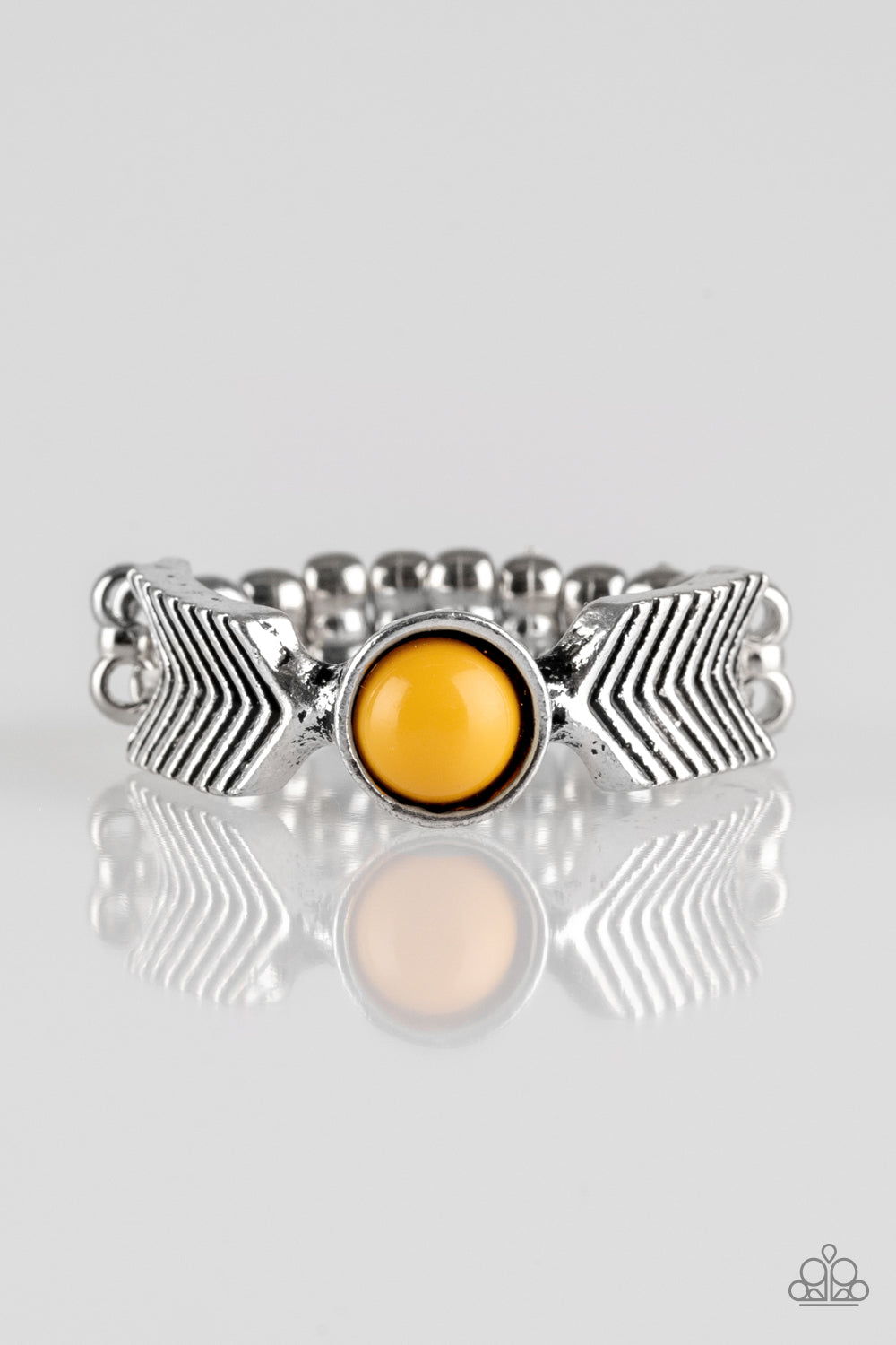 awesomely-arrow-dynamic-yellow-p4da-ywxx-031xx