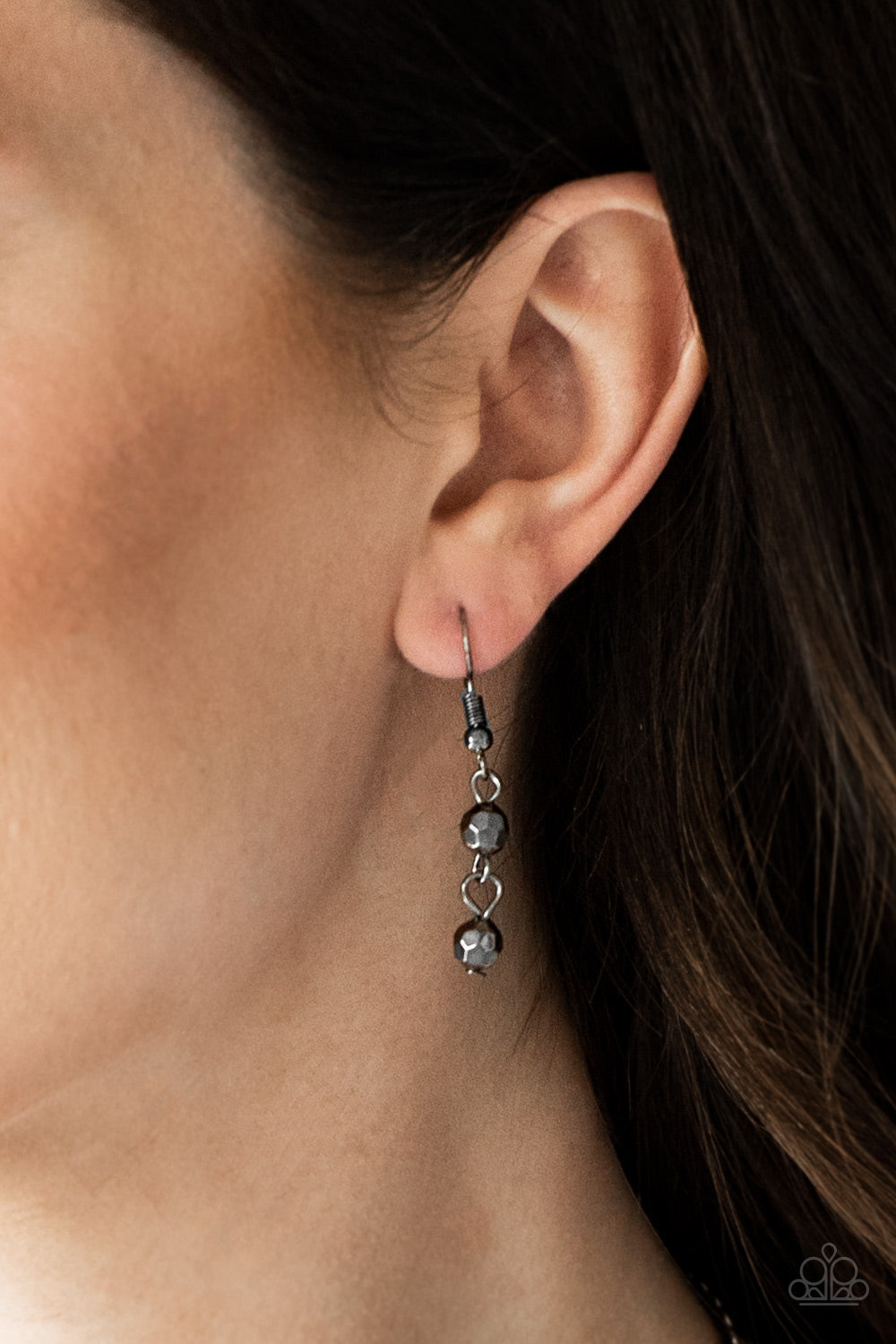 Paparazzi ♥ Rebel Remix - Black ♥  Necklace