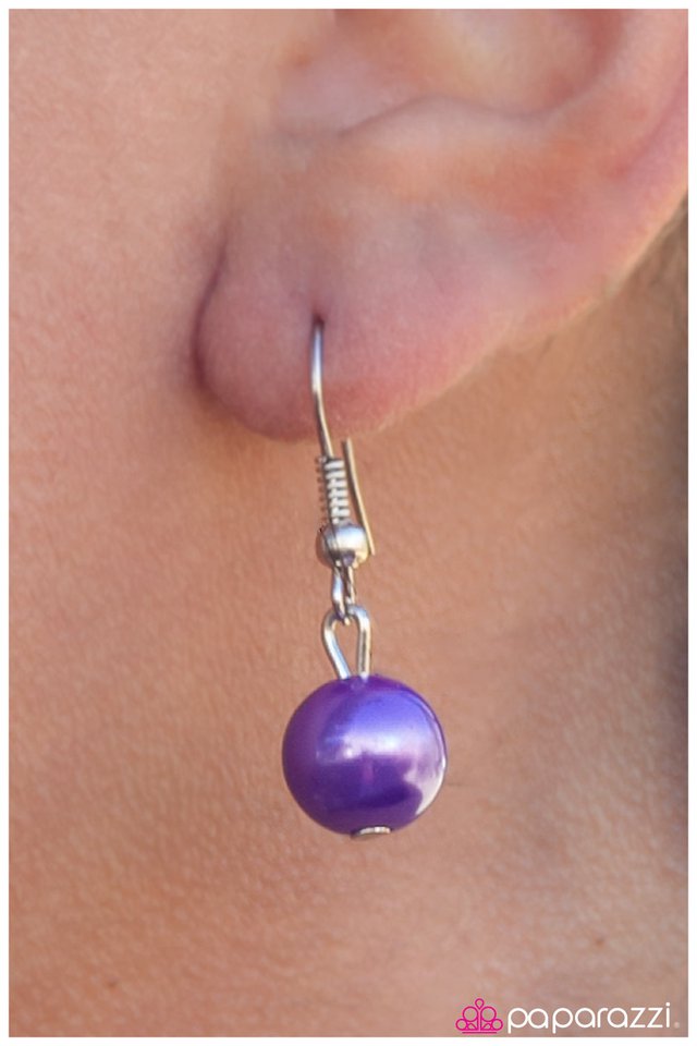 Paparazzi ♥ Life Of The Party - Purple ♥ Necklace