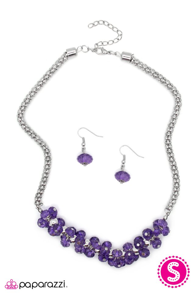 Paparazzi ♥ Dont Make Me Blush - Purple ♥ Necklace
