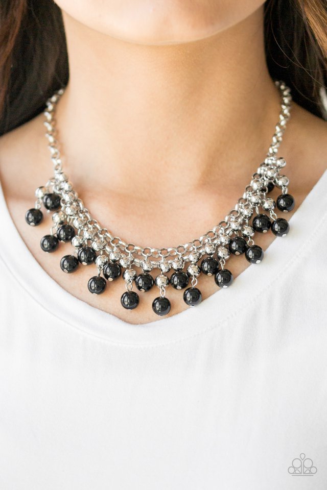 Paparazzi ♥ Friday Night Fringe - Black ♥ Necklace