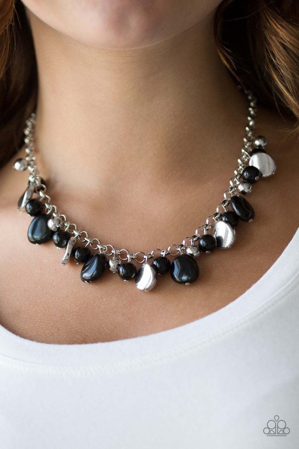 Paparazzi ♥ Flirtatiously Florida - Black ♥  Necklace