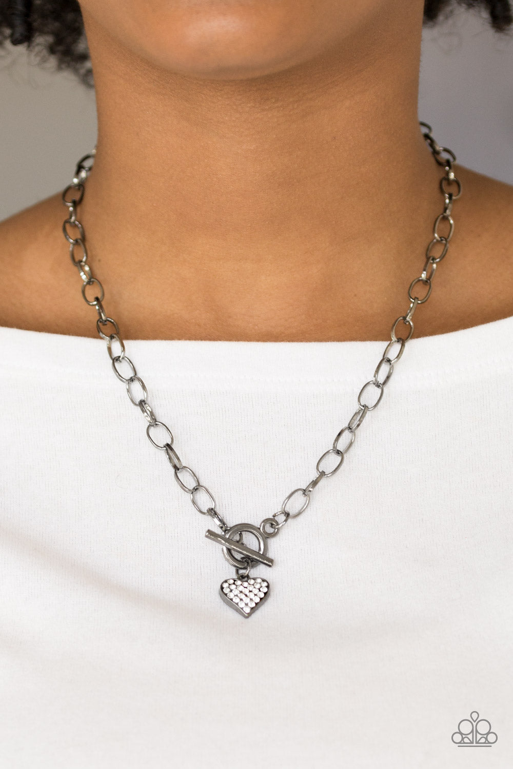 Paparazzi ♥ Harvard Hearts - Black ♥  Necklace