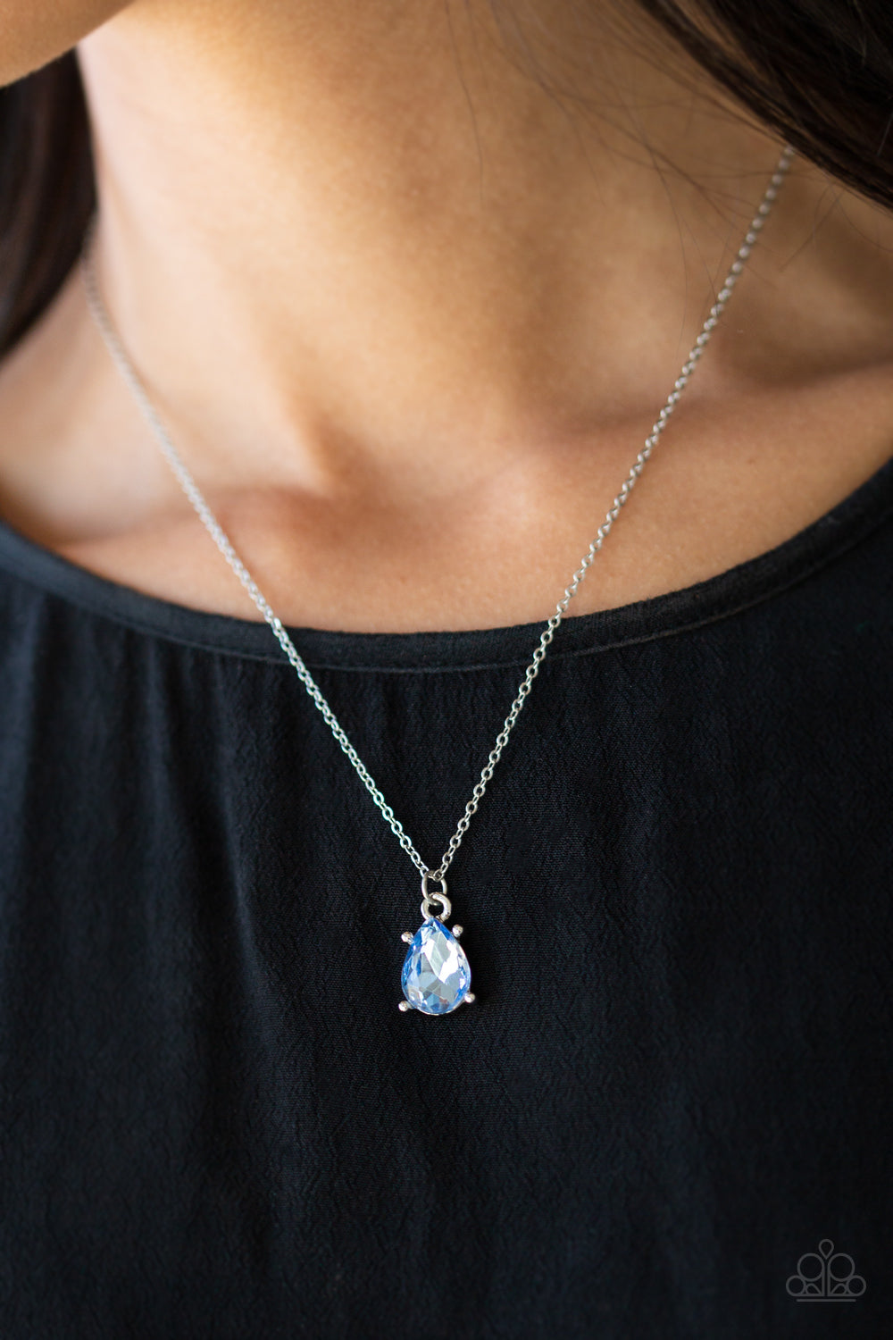 Paparazzi ♥ Classy Classicist - Blue ♥  Necklace