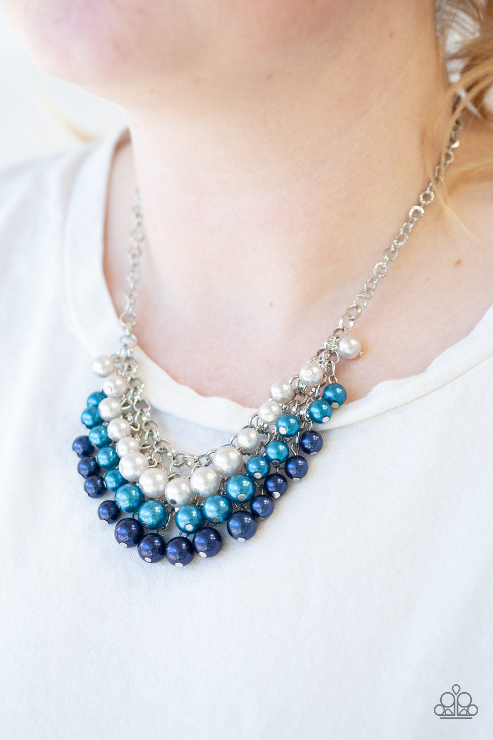 Paparazzi ♥ Run For The HEELS! - Blue ♥  Necklace