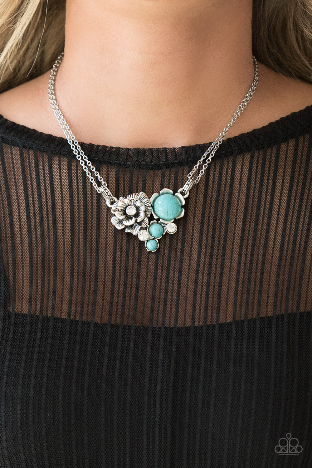 Paparazzi ♥ Desert Harvest - Blue ♥  Necklace