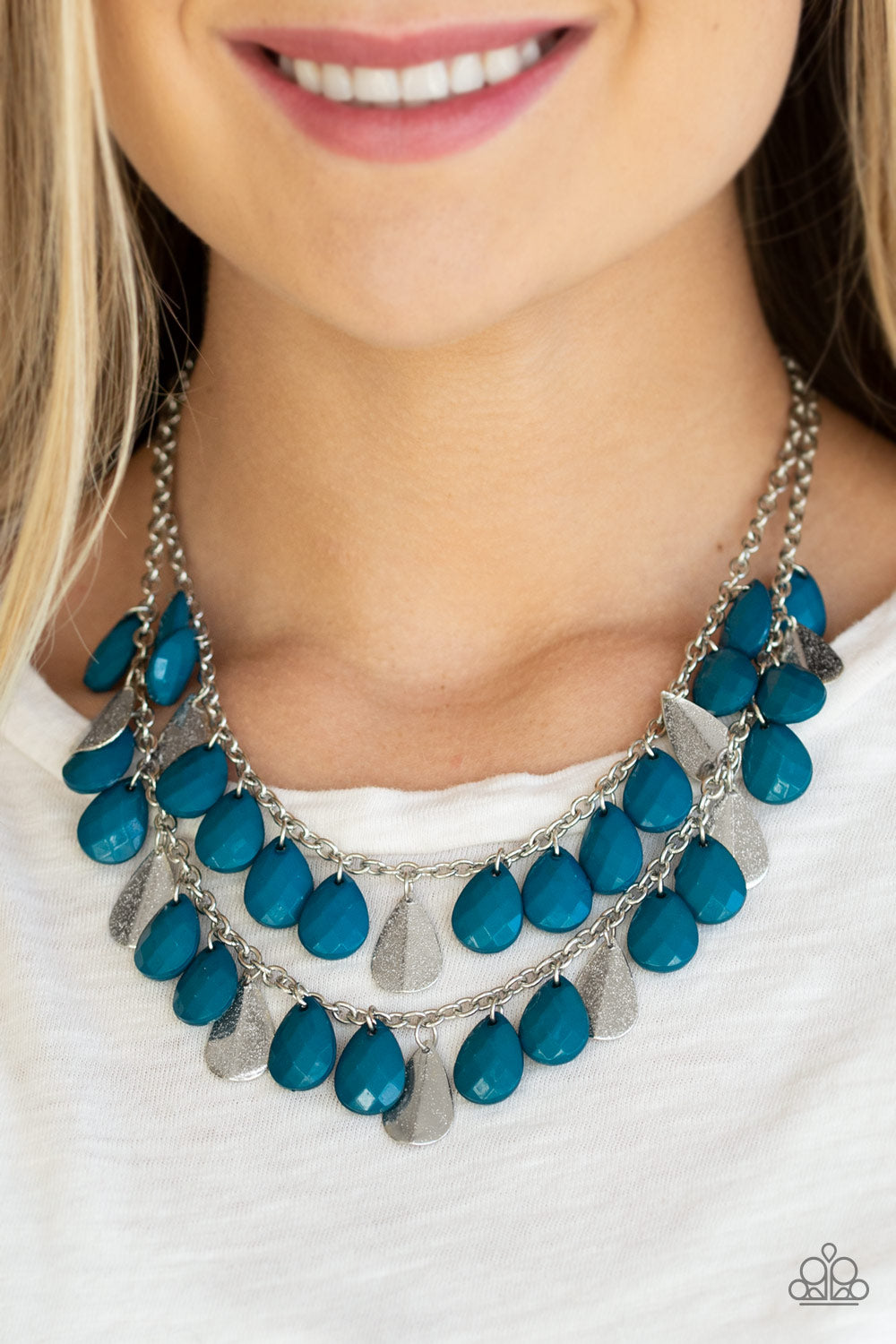 Paparazzi ♥ Life of the FIESTA - Blue ♥  Necklace