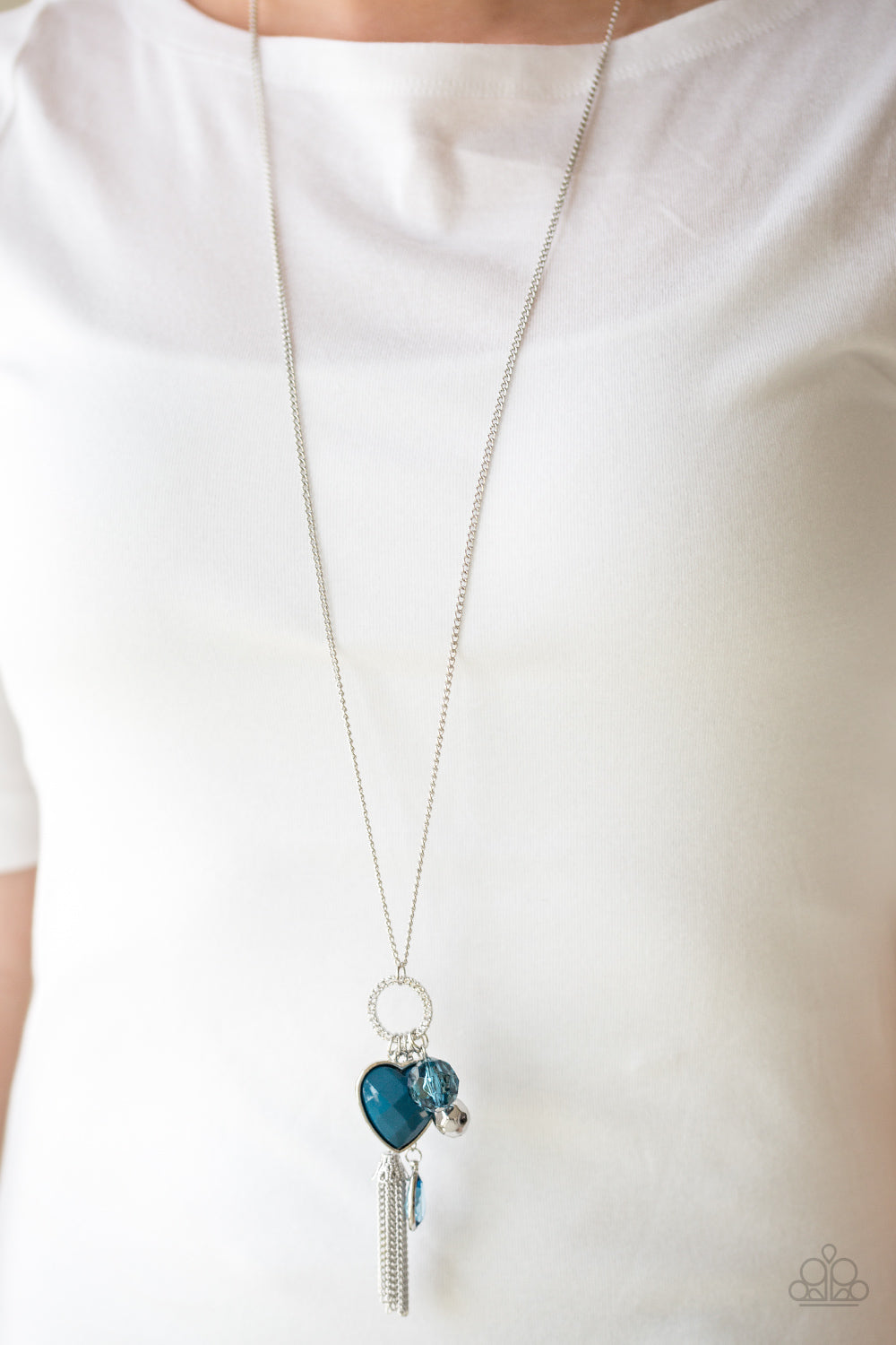 Paparazzi ♥ Haute Heartbreaker - Blue ♥  Necklace