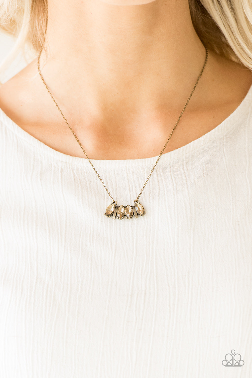Paparazzi ♥ Deco Decadence - Brass ♥  Necklace