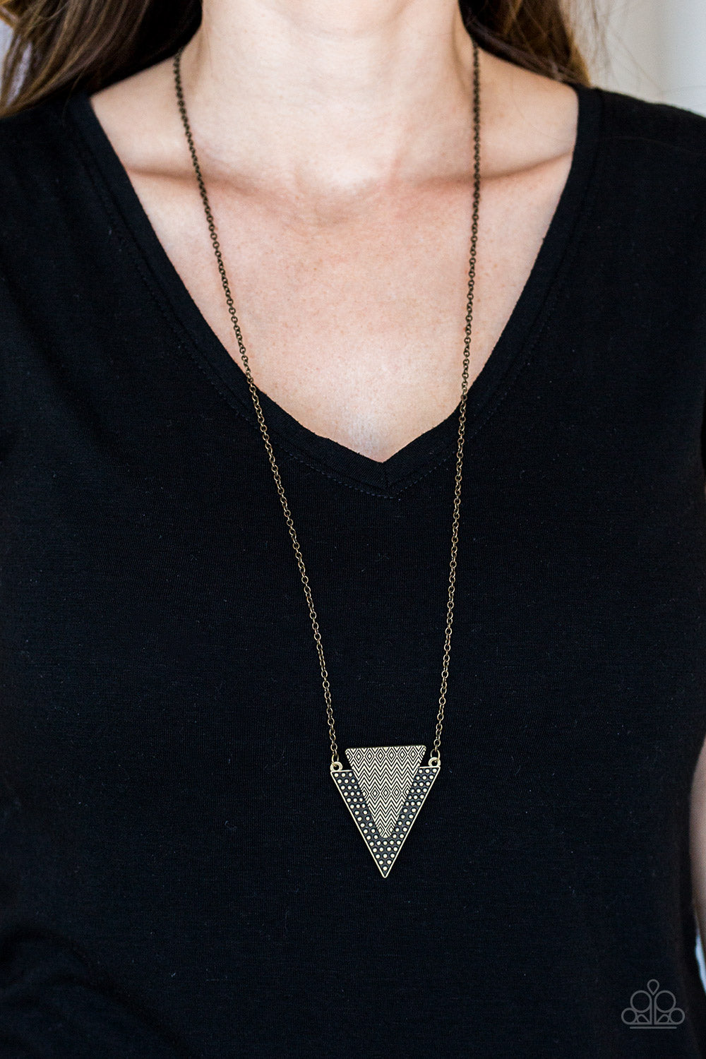 Paparazzi ♥ Ancient Arrow - Brass ♥  Necklace