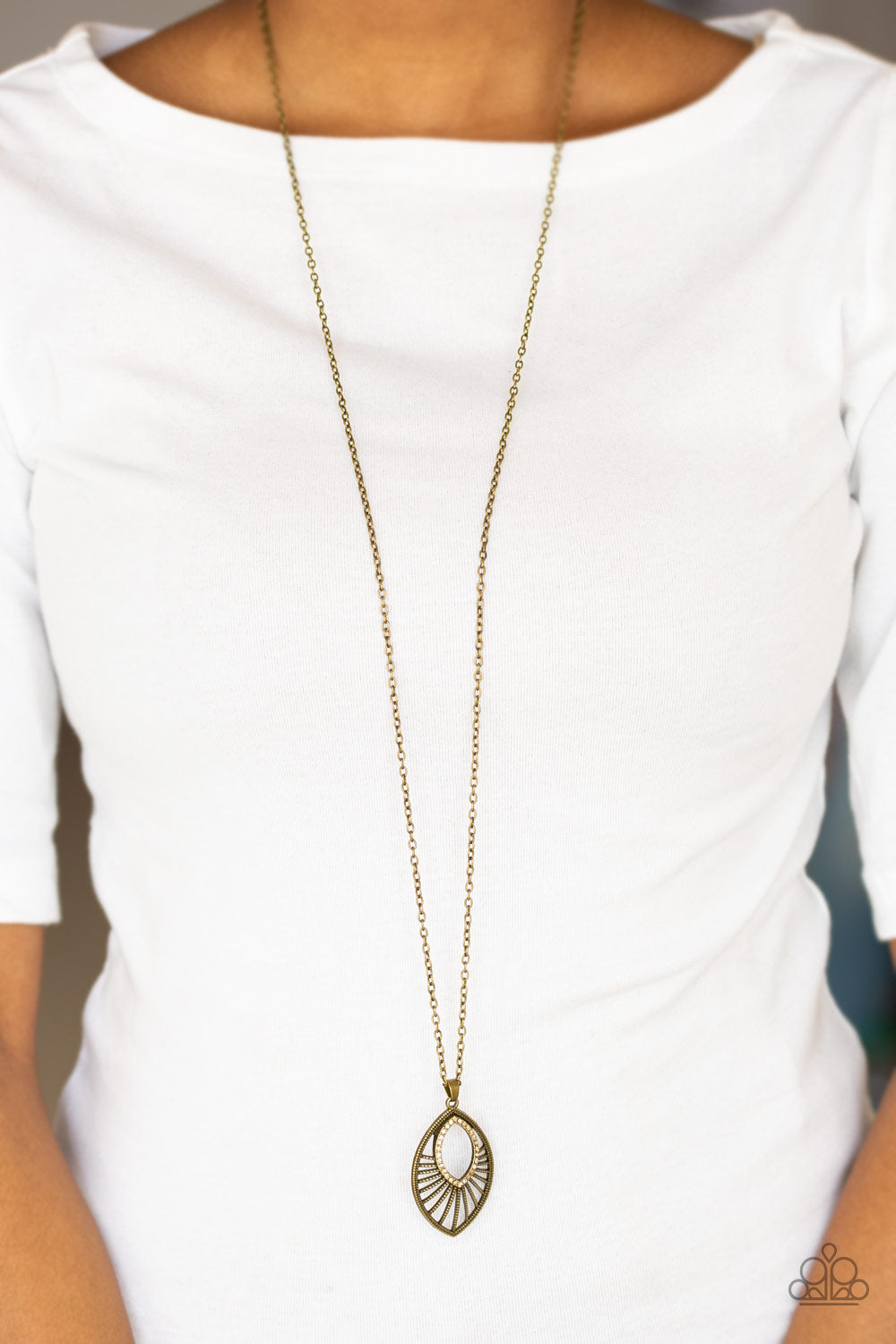 Paparazzi ♥ Court Couture - Brass ♥  Necklace