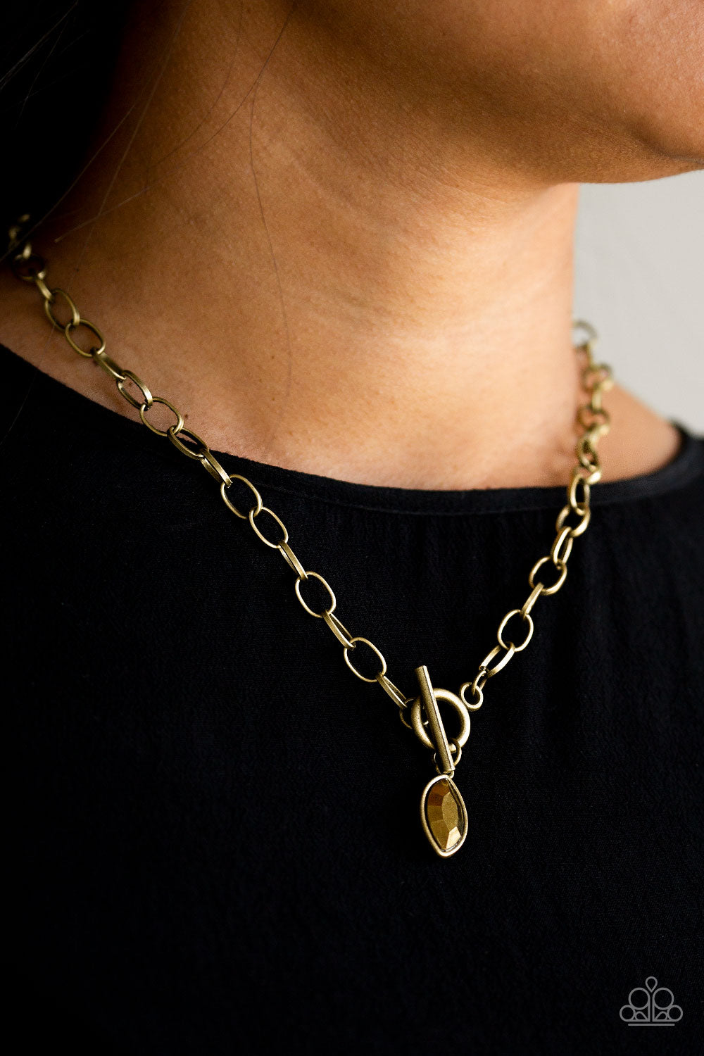 Paparazzi ♥ Club Sparkle - Brass ♥  Necklace