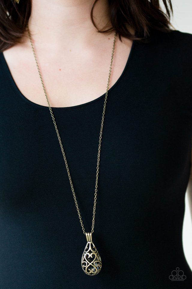 Paparazzi ♥ Magic Potions - Brass ♥ Necklace