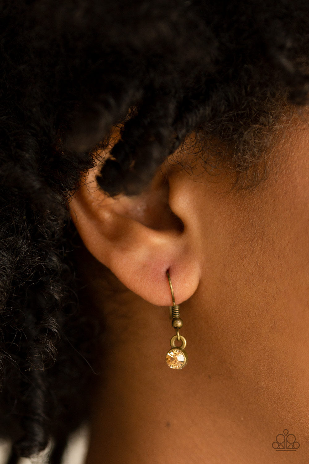 Paparazzi ♥ Stylishly Square - Brass ♥  Necklace