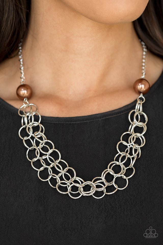 Paparazzi ♥ Daring Diva - Brown ♥ Necklace