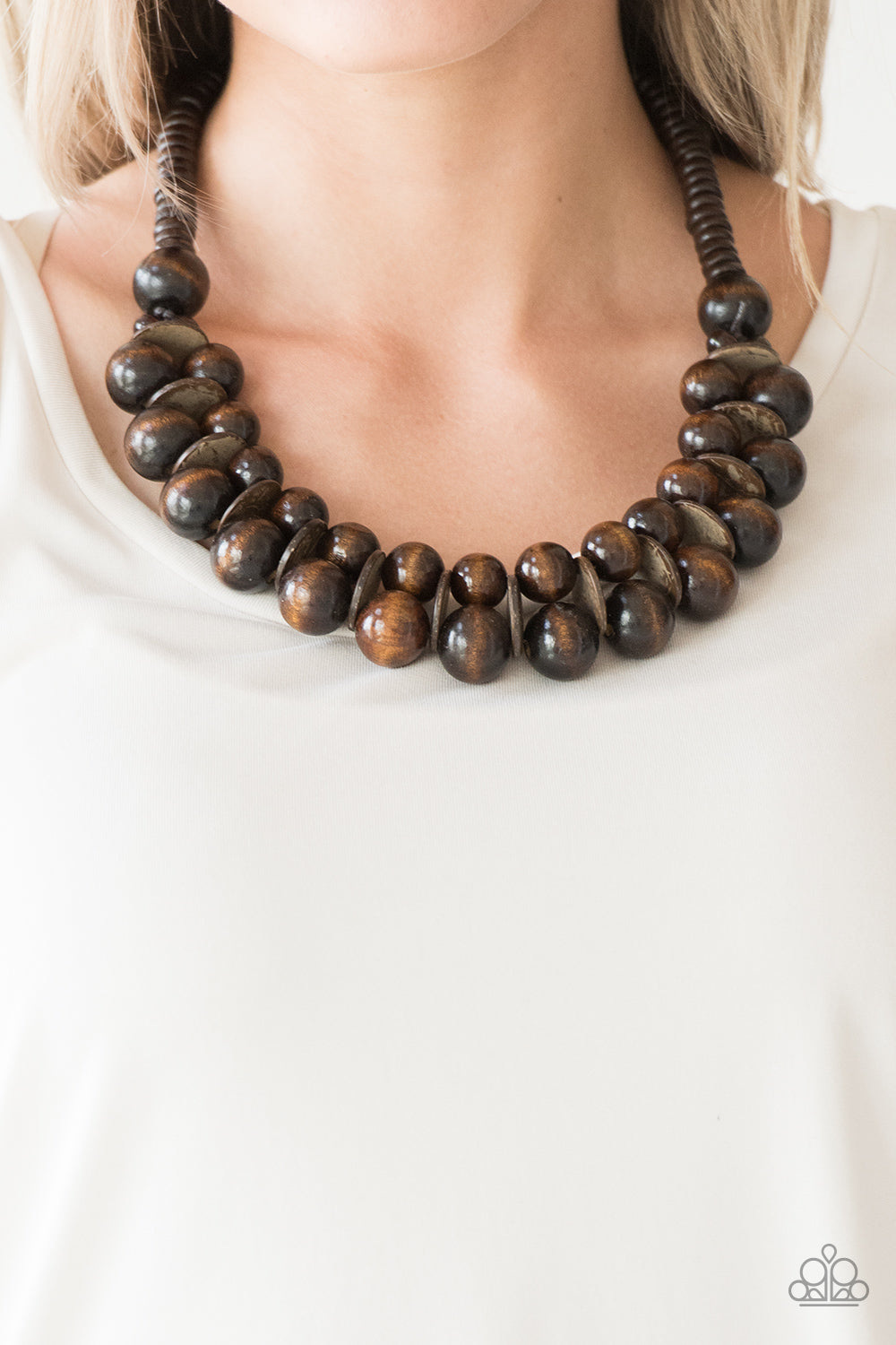 Paparazzi ♥ Caribbean Cover Girl - Brown ♥  Necklace