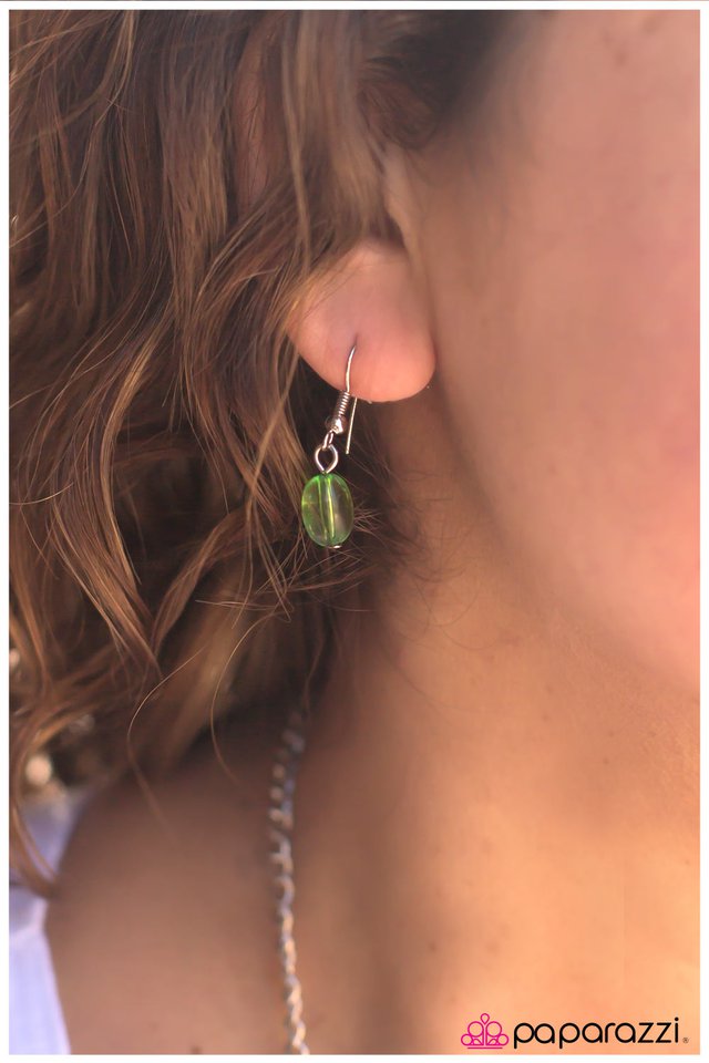 Paparazzi ♥ Dont Shell Yourself Short - Green ♥ Necklace