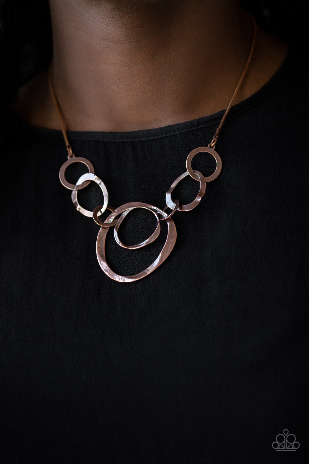 Paparazzi ♥ Progressively Vogue - Copper ♥  Necklace
