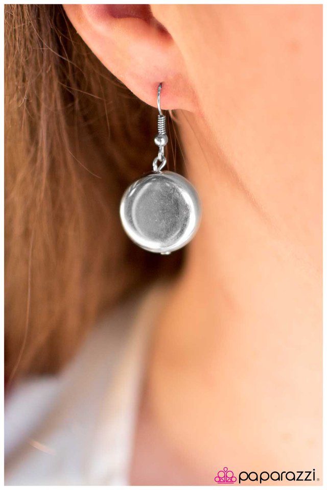 Paparazzi ♥ What You See Is What You Get - Blue ♥ Necklace