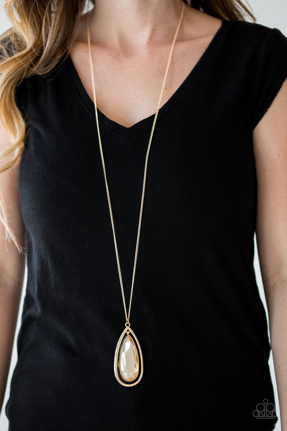 Paparazzi ♥ The Royal Coronation - Gold ♥  Necklace