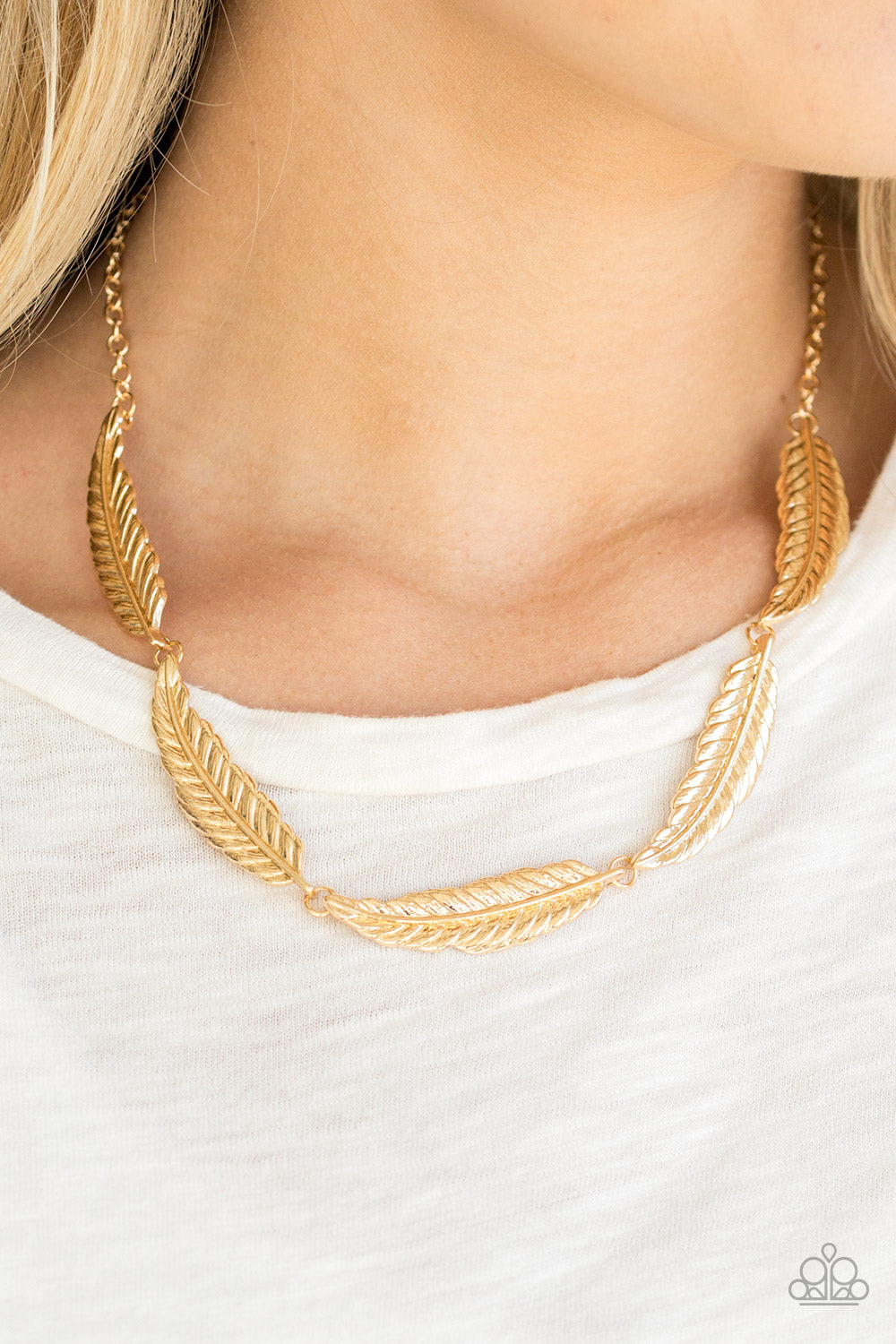 Paparazzi ♥ Light Flight - Gold ♥  Necklace