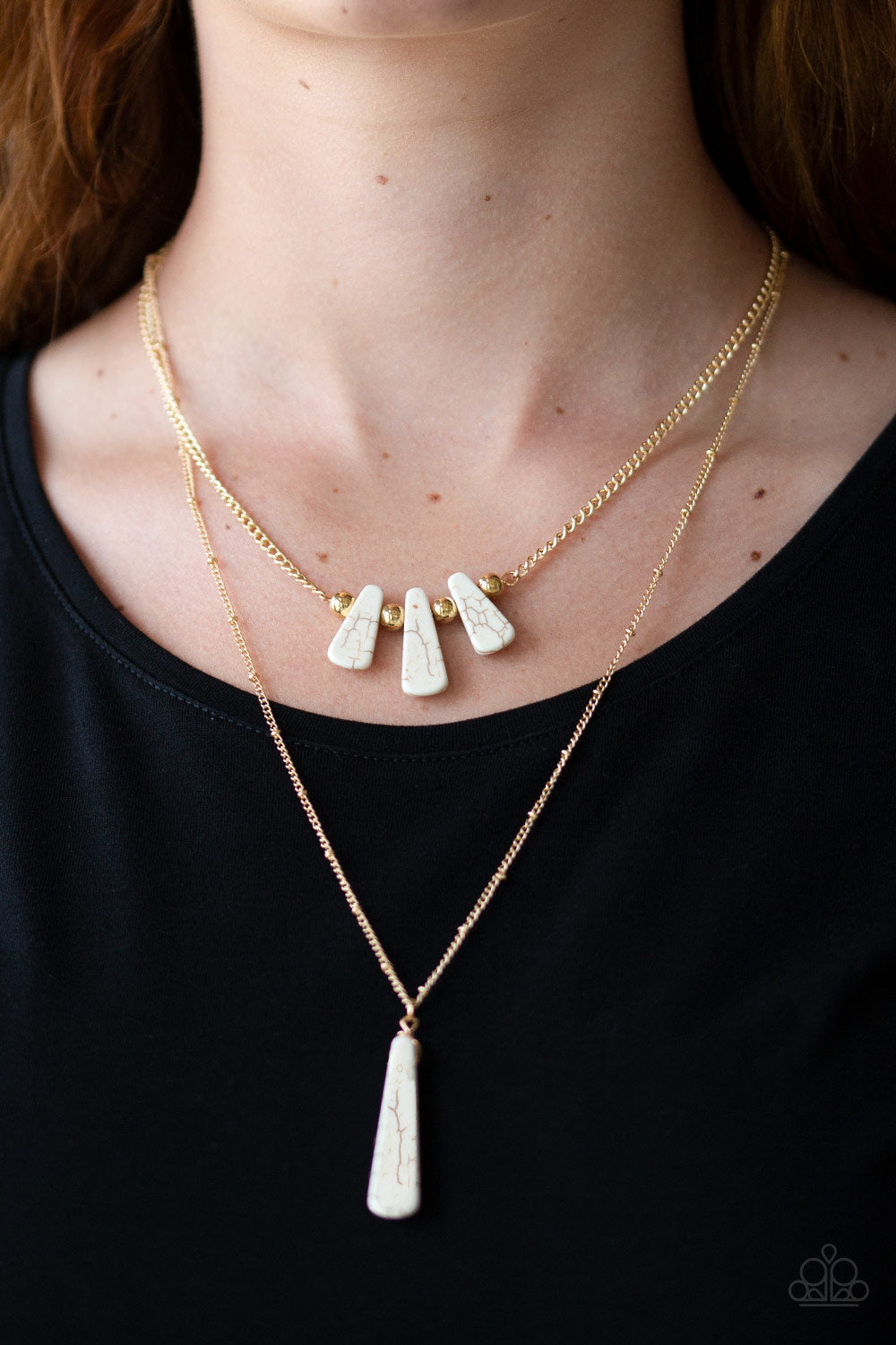 Paparazzi ♥ Basic Groundwork - Gold ♥  Necklace