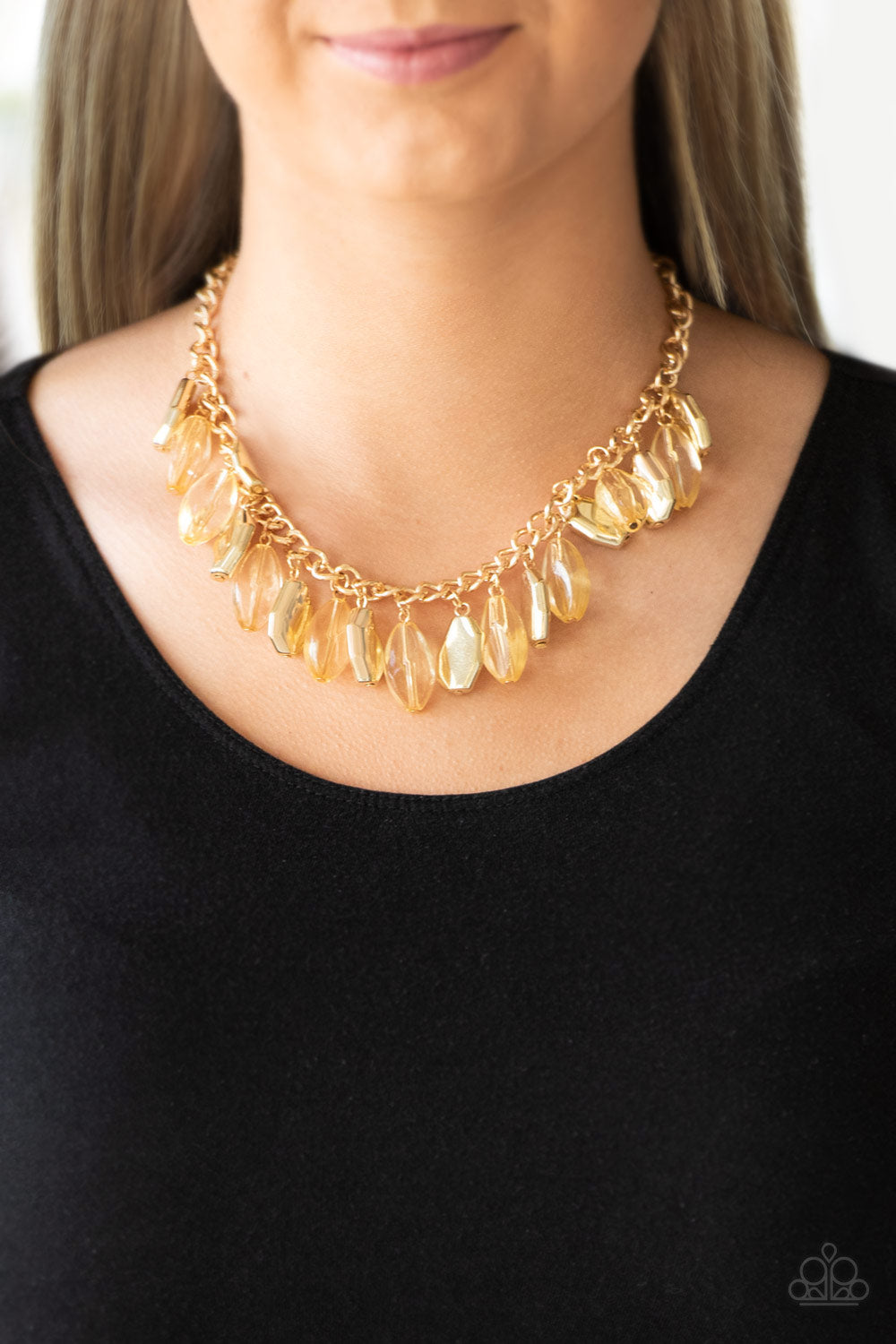 Paparazzi ♥ Fringe Fabulous - Gold ♥  Necklace