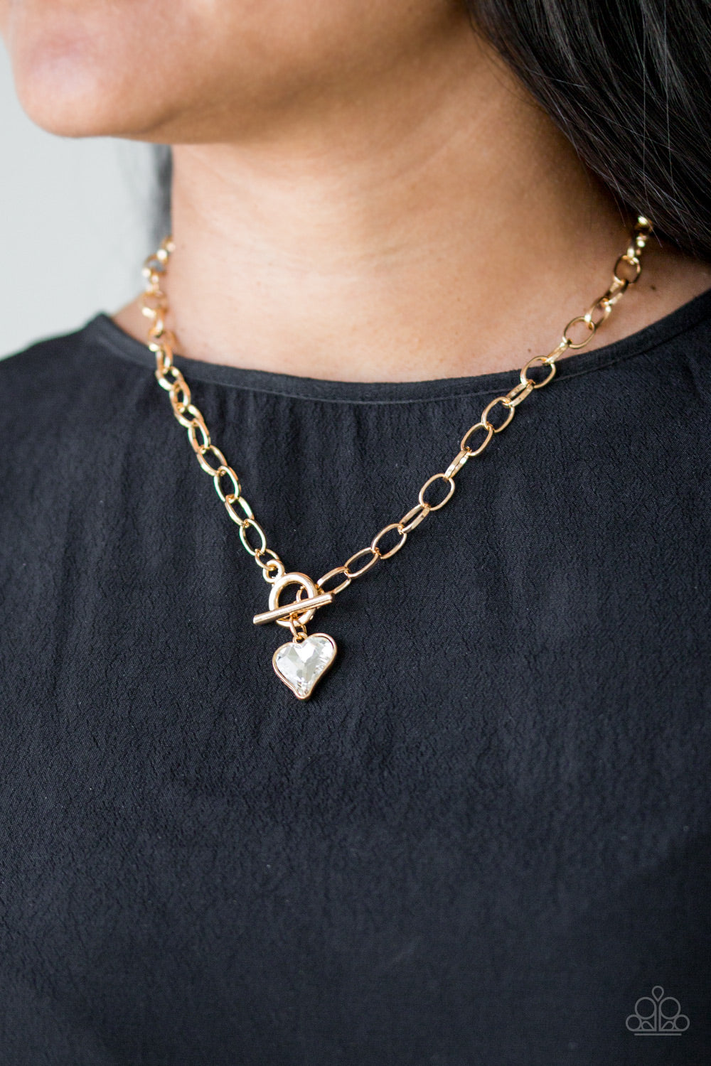 Paparazzi ♥ Princeton Princess - Gold ♥  Necklace
