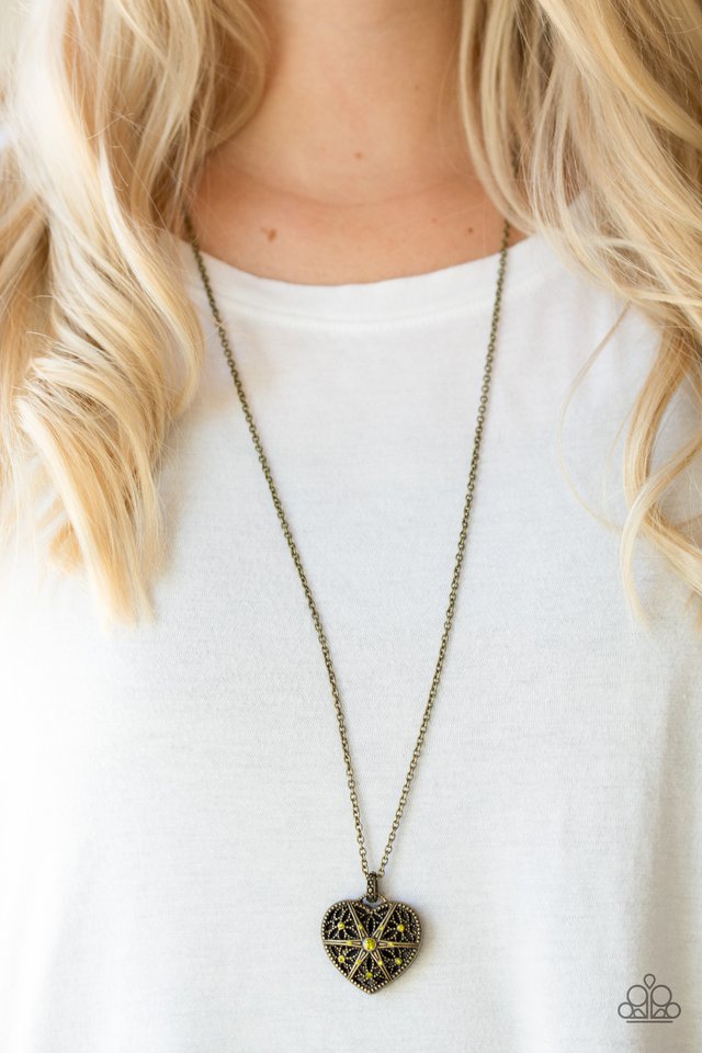 Paparazzi ♥ Casanova Charm - Green ♥ Necklace