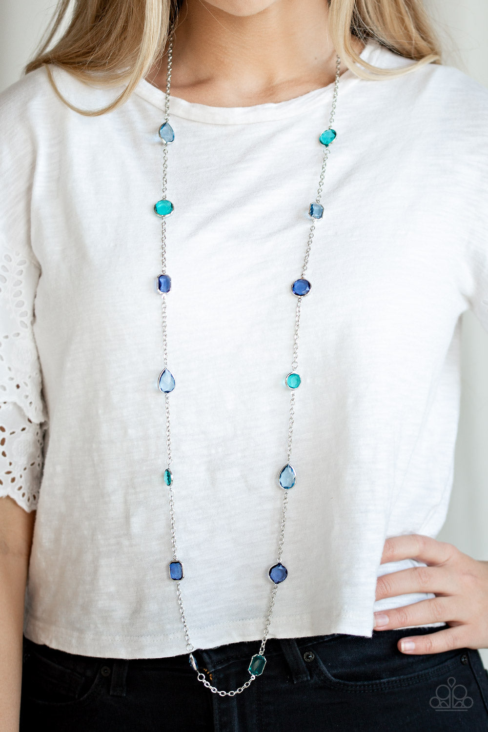Paparazzi ♥ Glassy Glamorous - Multi ♥  Necklace
